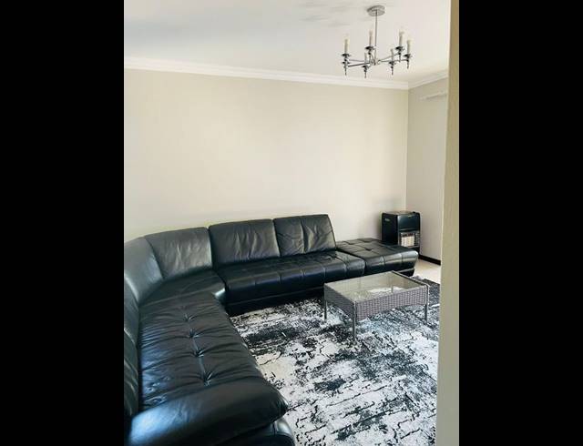 2 BEDROOM APARTMENT FOR SALE IN RIVONIA